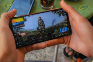 Best Calming Mobile Games for Those Who Struggle With Anxiety